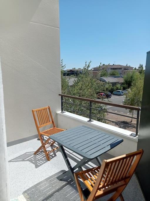 Studio Sur La Plage Des Dagueys Libourne Extérieur photo